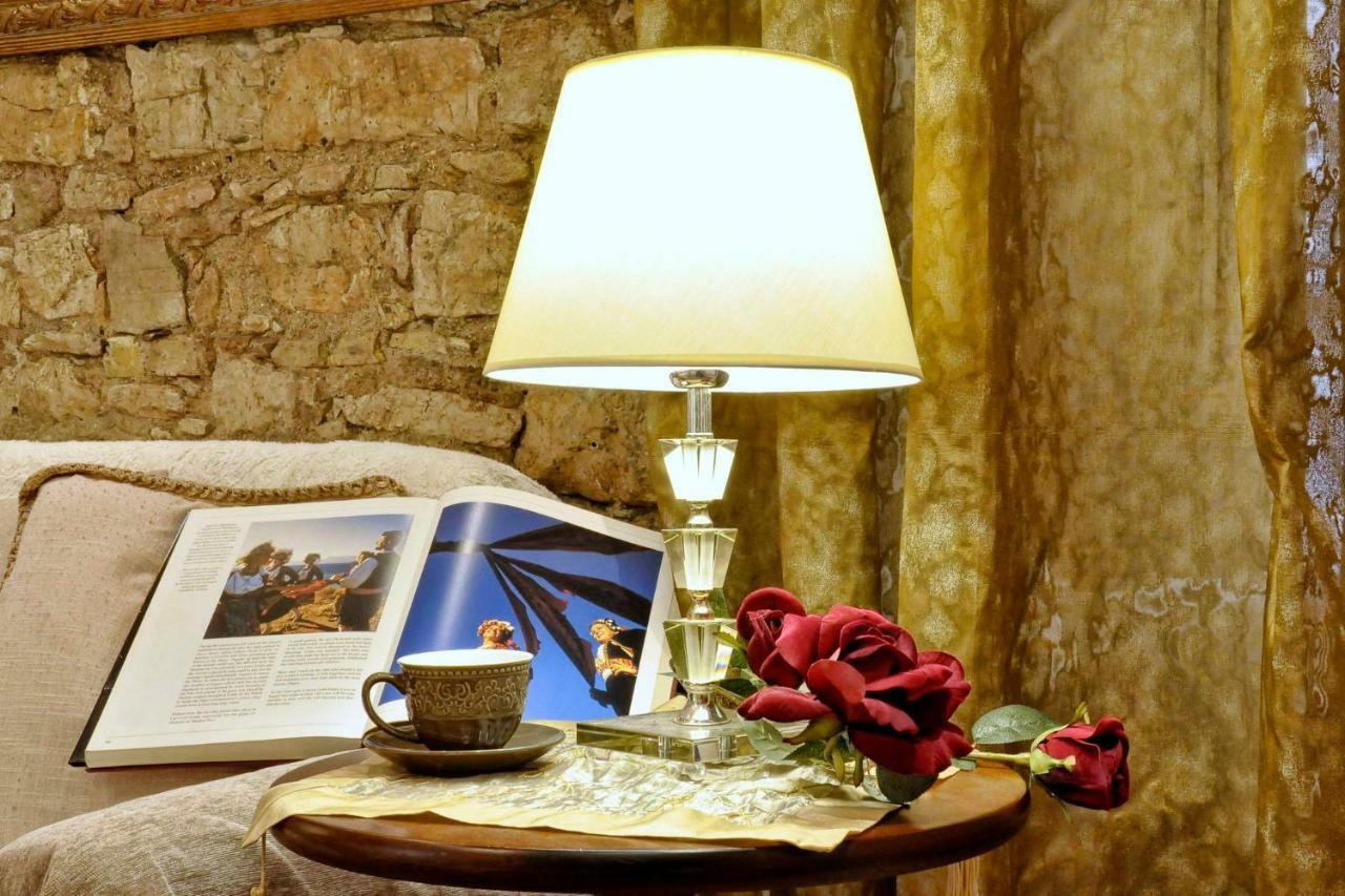 Venetian Suite Mitropolis By Konnect, Old Corfu Town Exterior foto